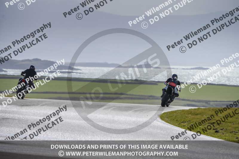 anglesey no limits trackday;anglesey photographs;anglesey trackday photographs;enduro digital images;event digital images;eventdigitalimages;no limits trackdays;peter wileman photography;racing digital images;trac mon;trackday digital images;trackday photos;ty croes
